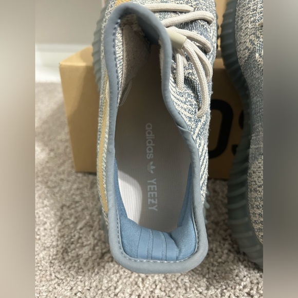 Adidas Yeezy Boost 350 V2 Israfil, Used (Size US Men’s 10.0) - Picture 6 of 11